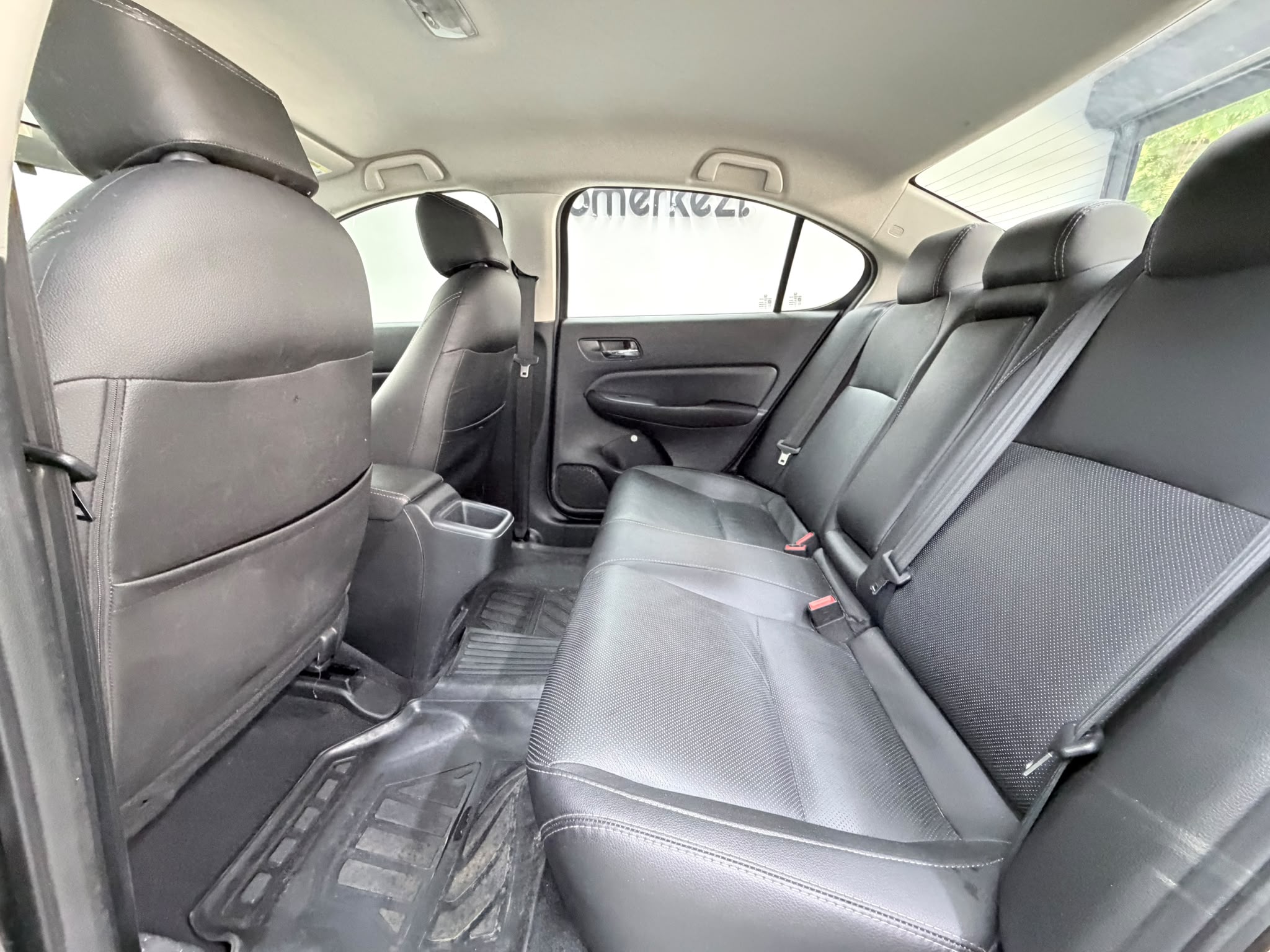 HONDA CITY 6